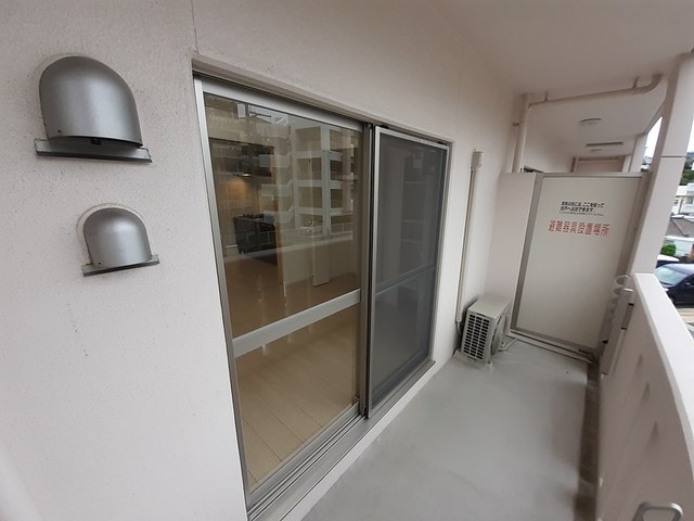 沖縄県那覇市識名１丁目 ベランダ