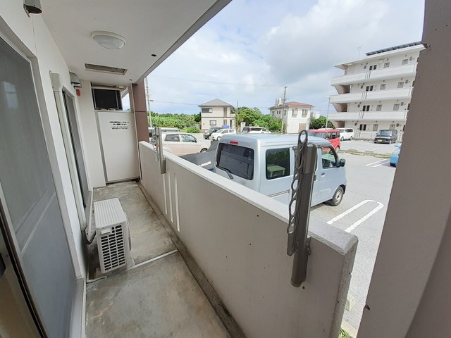 沖縄県南城市玉城喜良原 ベランダ