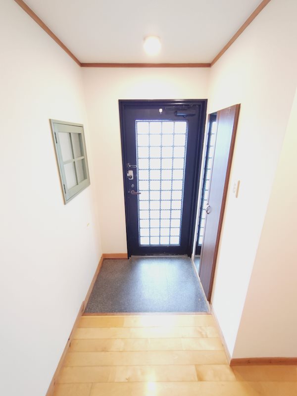 東京都中野区新井５丁目 玄関