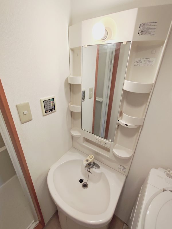 東京都足立区西新井１丁目 収納