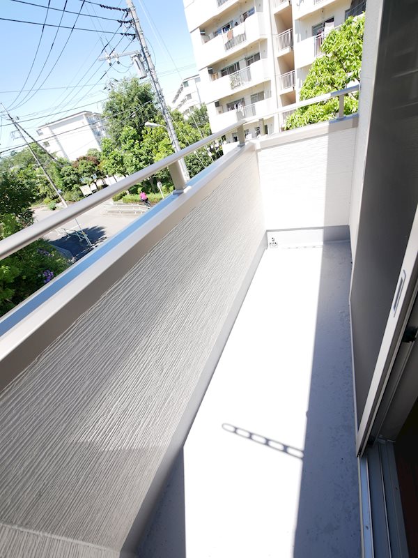 入間町貸家 ベランダ