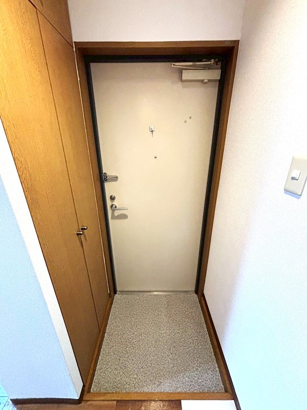パッソビル 玄関