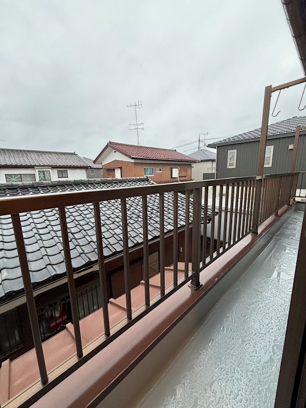 戸倉3丁目貸家 ベランダ