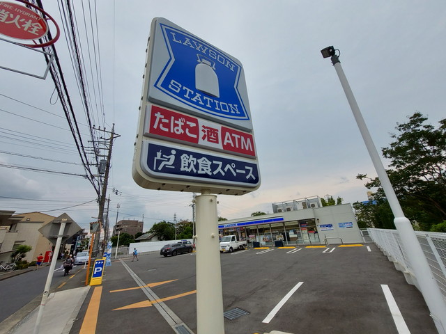 コーポ高橋 コンビニ
