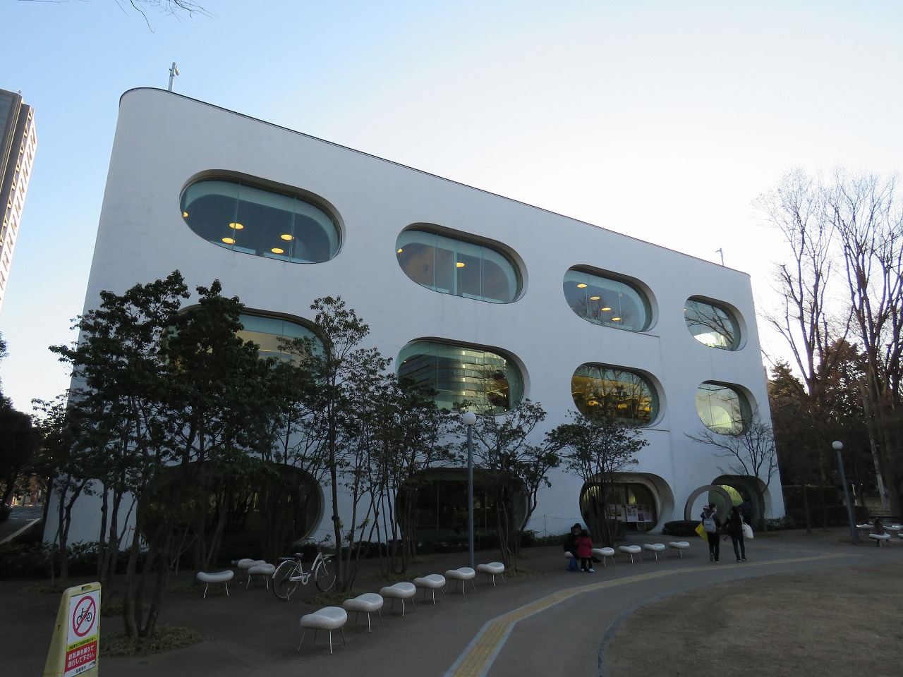 コーポ高橋 図書館