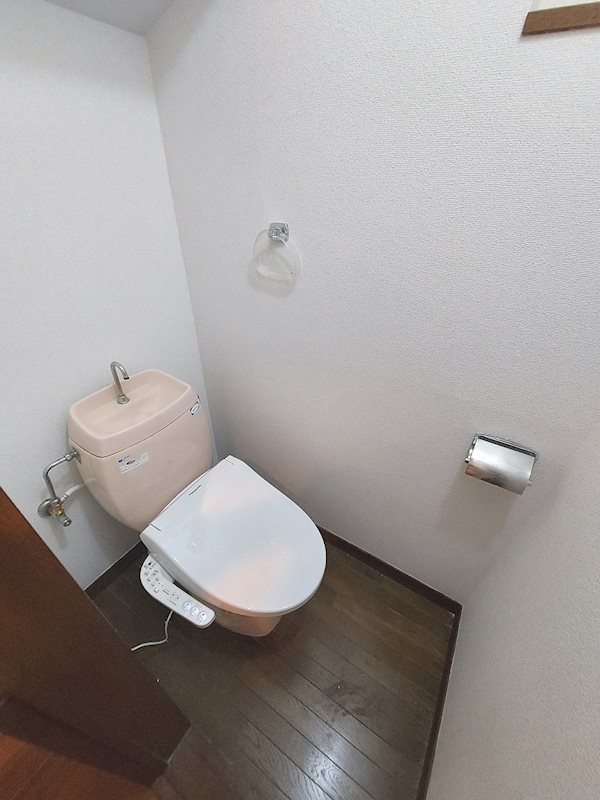 境南町貸家 トイレ