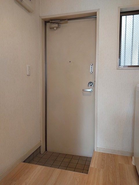カーサプランタⅠ 玄関