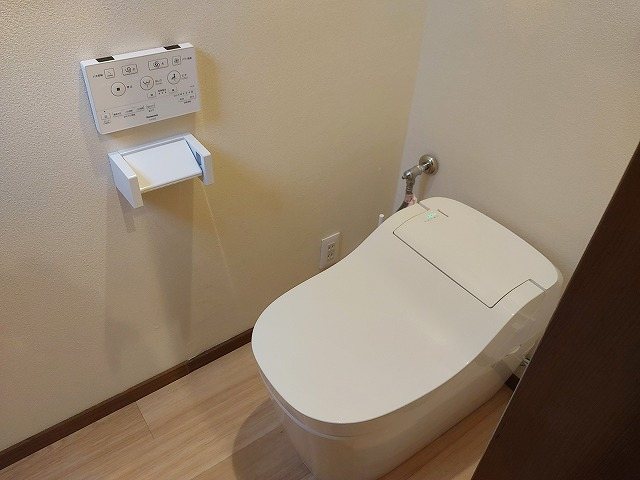 下井草１丁目戸建 トイレ