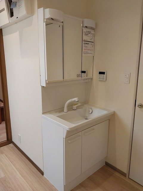 下井草１丁目戸建 洗面所