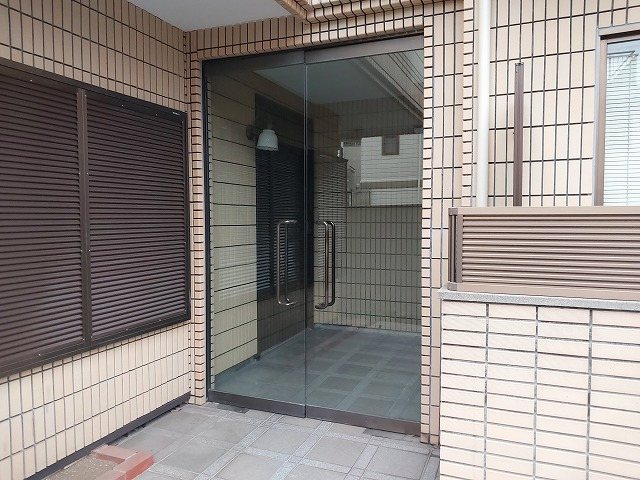 下井草１丁目戸建 玄関