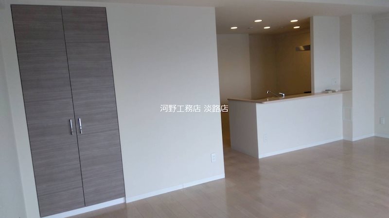 シャルマンフジスマート吉田駅前ステーションブライト リビング