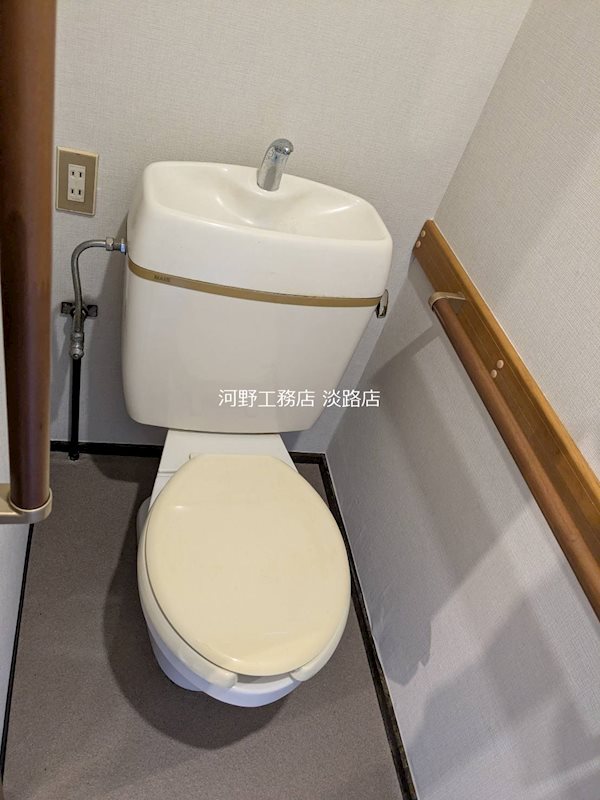 赤川連棟店舗付住宅 ベランダ