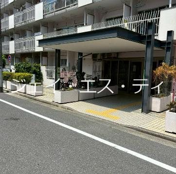 カーサ大森 エントランス