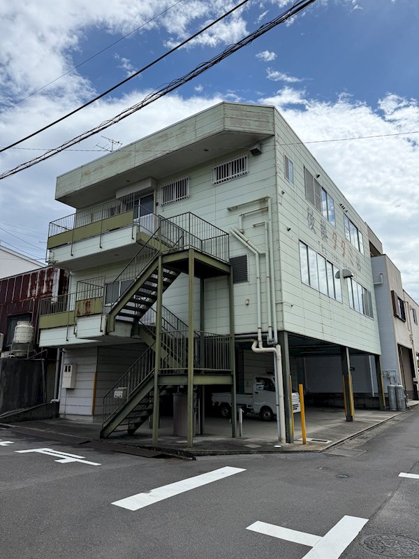 月見町３丁目貸倉庫 外観