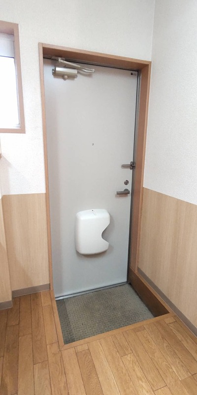 ハイツ鈴木 玄関