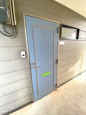 アウルズ・シティ 玄関