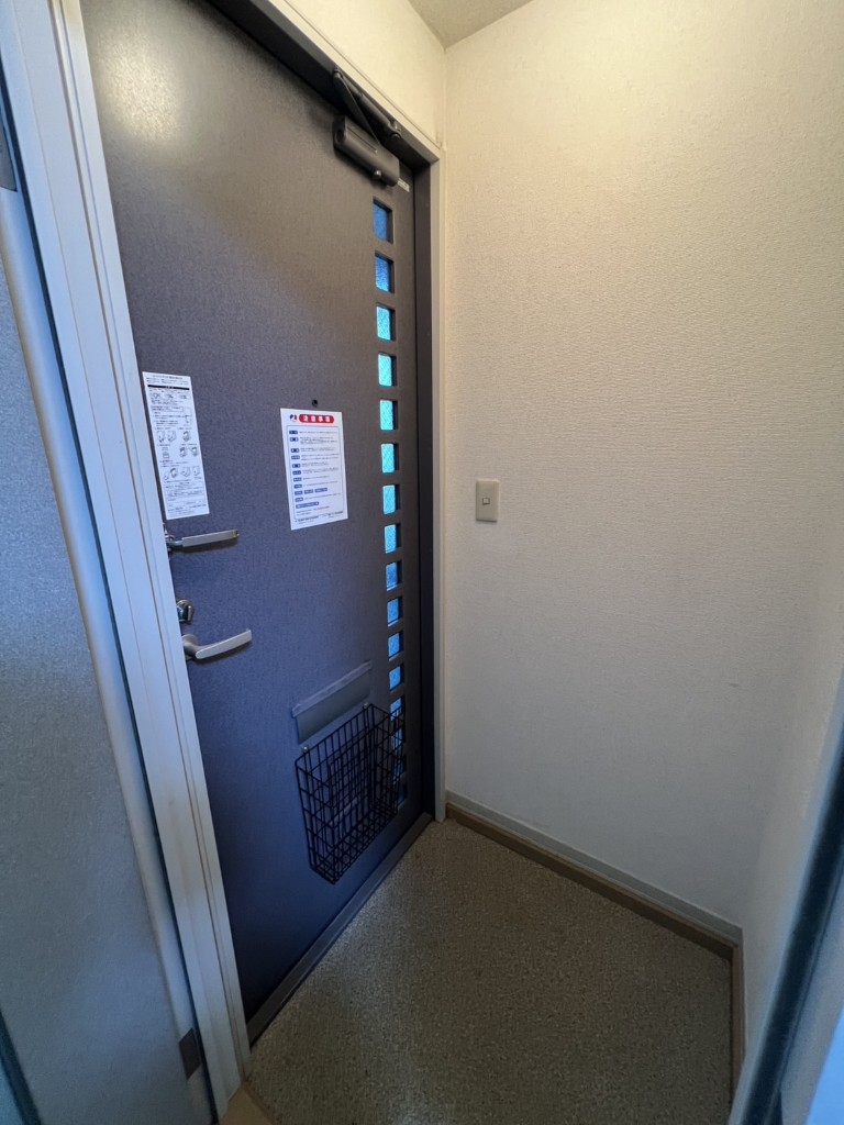 ディアス新屋表町 玄関