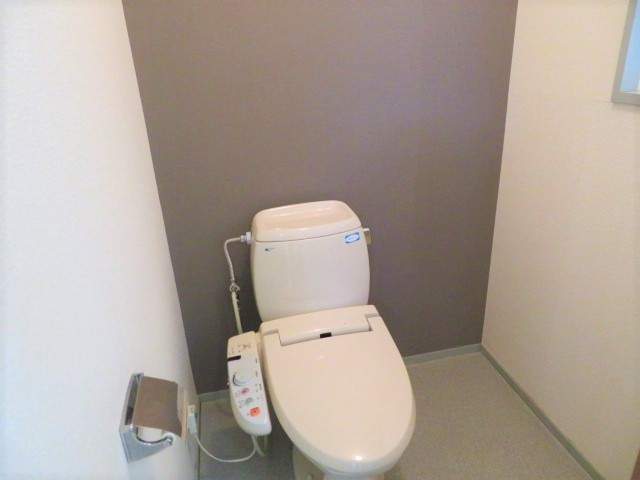 メゾンロイヤルⅠ トイレ