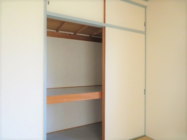 メゾンロイヤルⅠ 収納