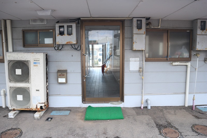 ＳＨＩＮＷＡテナント 玄関