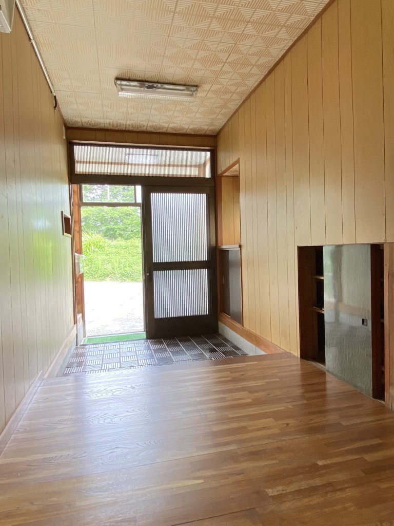 八橋本町６丁目貸家 玄関