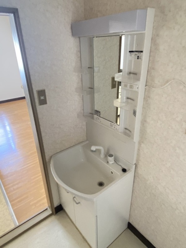 アーバンハウス一泉 洗面所