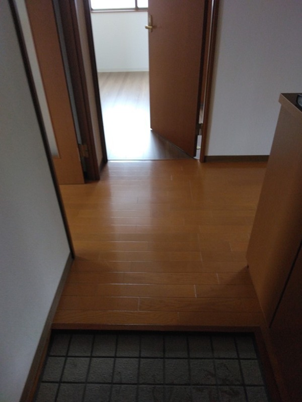 ユーミーコスモ 玄関