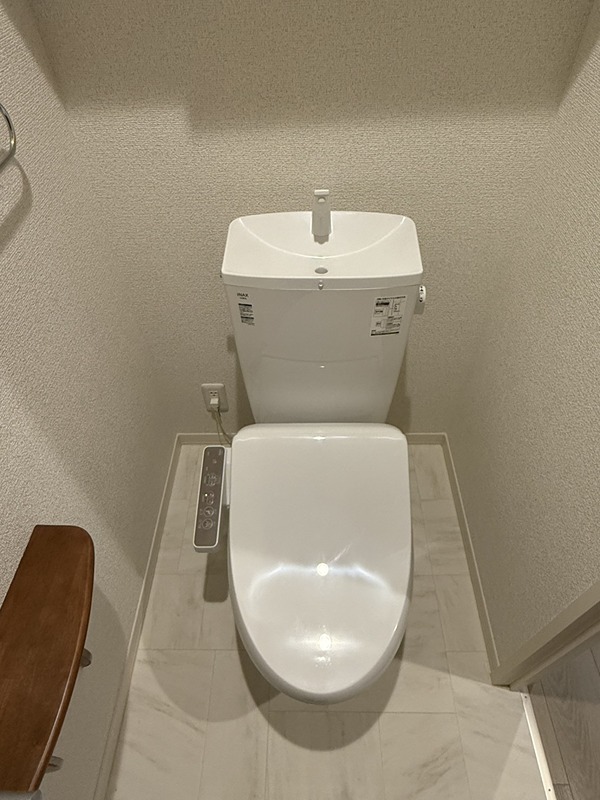 メゾンカルテット桜町 トイレ