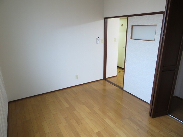 メゾンアンプルリヴ ベッドルーム