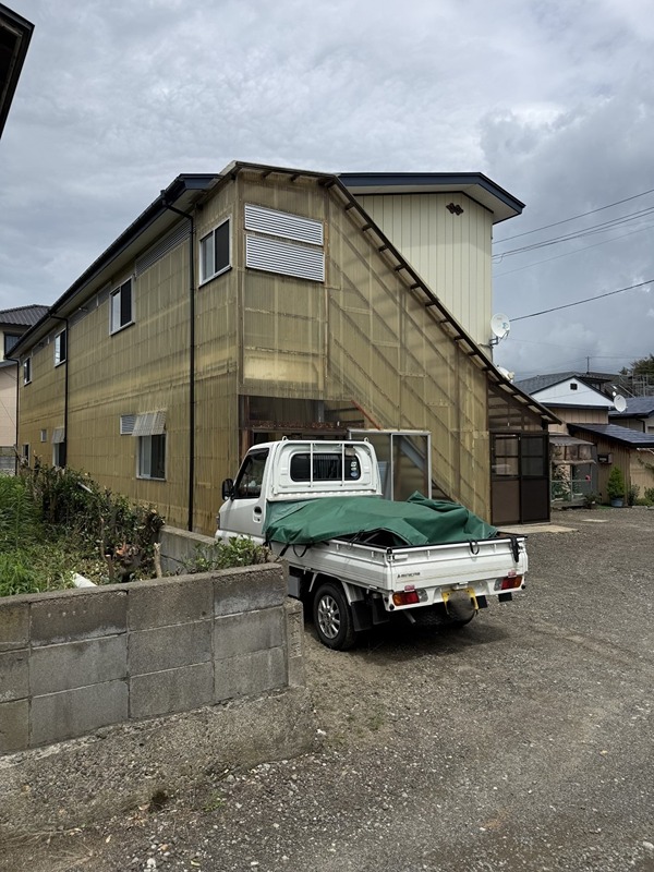 渡部アパート 駐車場