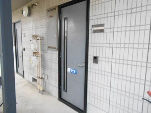 シェルマン東通 エントランス