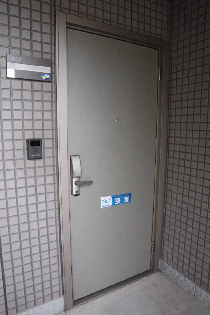 グランソレイユＣ エントランス