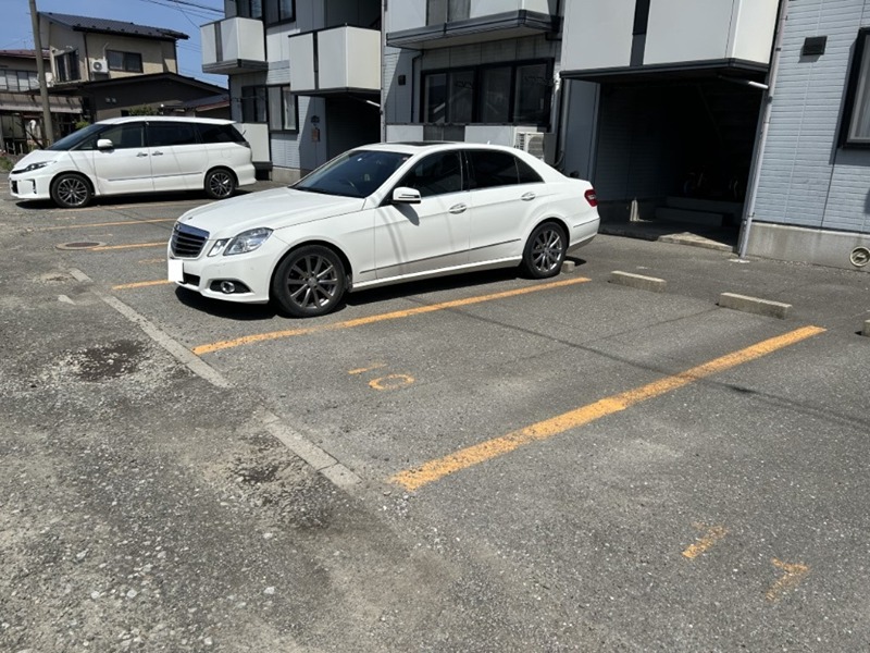 セジュール港南 駐車場