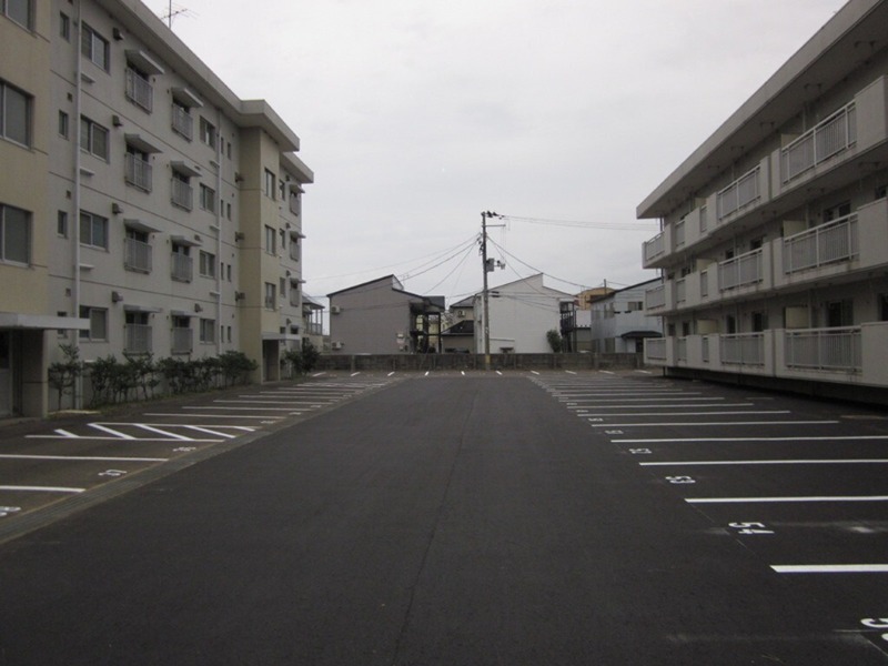 リアンⅠ棟 駐車場