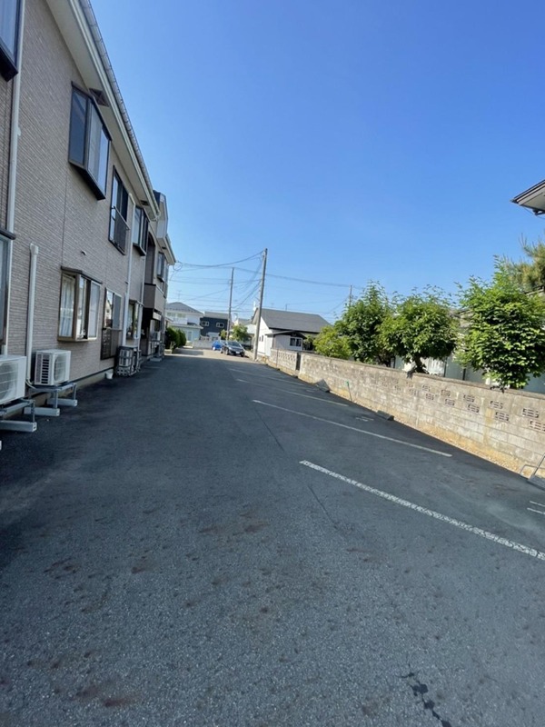 アーバンティ広面 駐車場