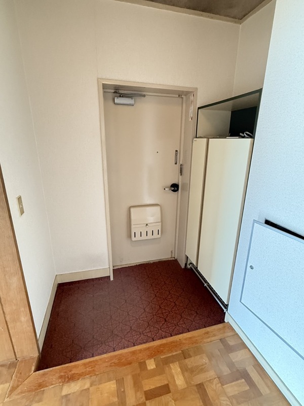リアンⅡ棟 玄関