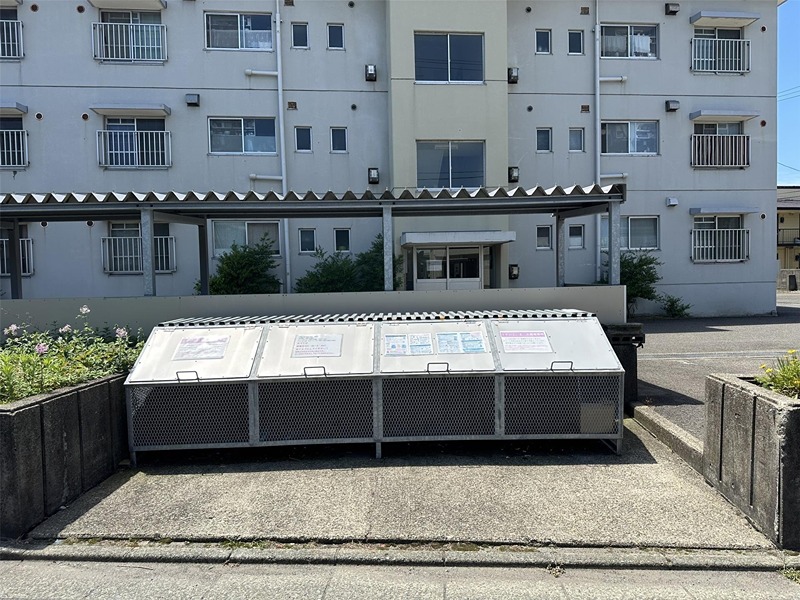 秋田県秋田市川元小川町 その他共有部分