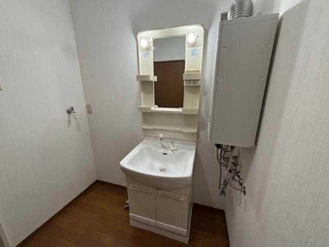 ライトハウス広面Ｂ棟 洗面所
