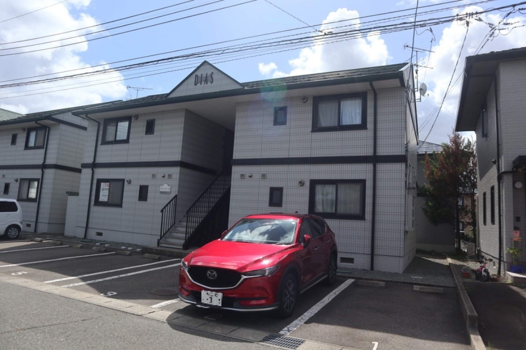 サンバレーＢ 外観