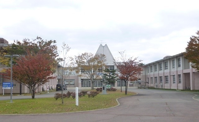 シャディーＡ 中学校