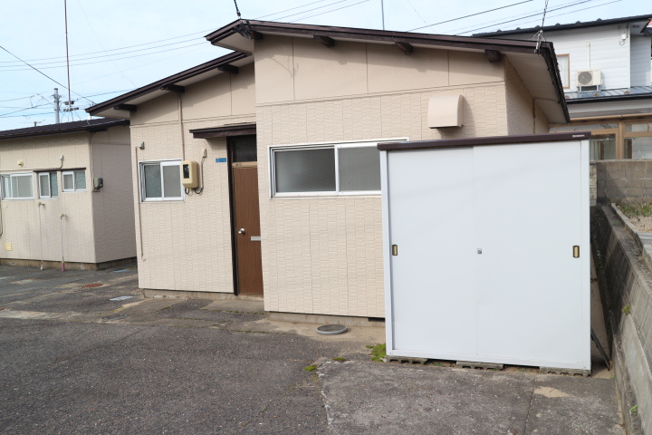 寺内後城加賀屋貸家３号 外観