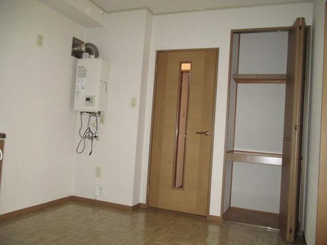 グラッシュセジュール 内装