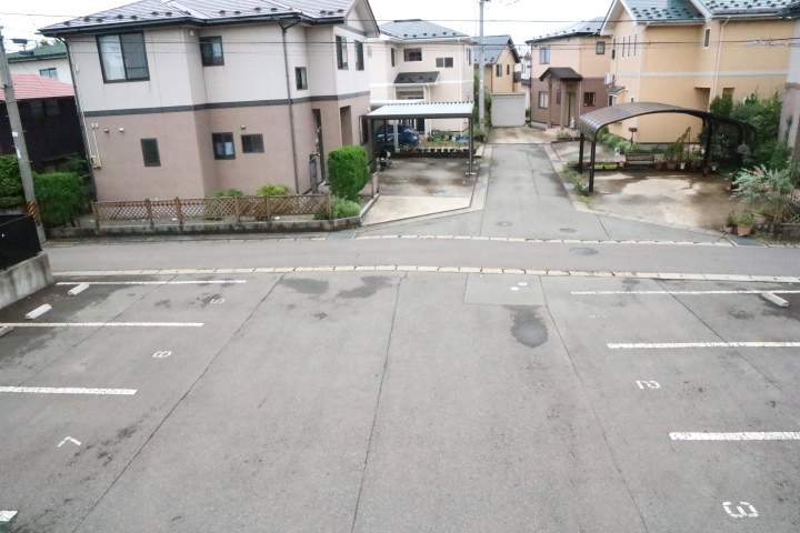 ディアスＫＡＺＵ　Ⅳ 駐車場