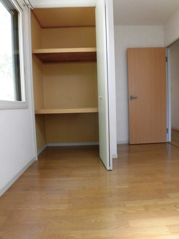 サイレントヒルズＢ 収納