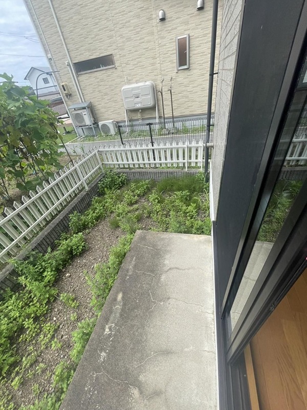 ライトハウス広面Ｄ棟 庭