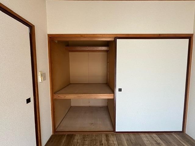 秋田県秋田市川元小川町 収納