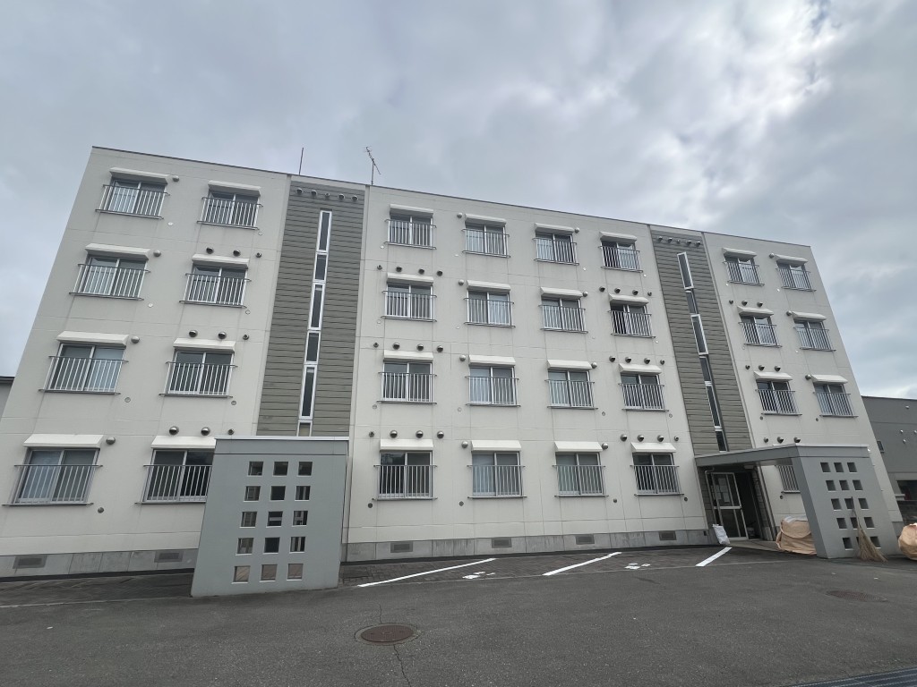 テレパレス総社町 外観