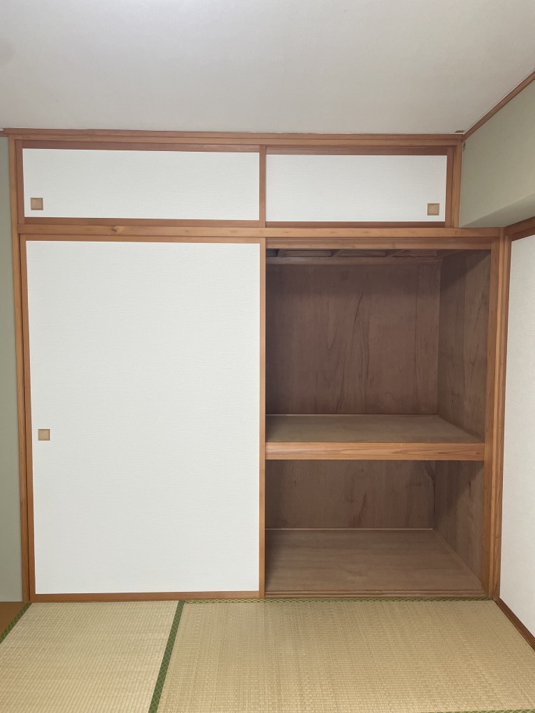 テレパレス総社町 収納