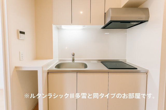 秋田県秋田市手形中谷地 キッチン