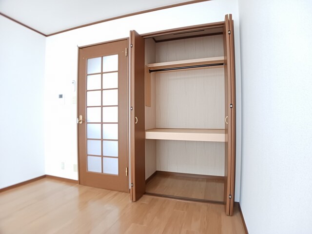 秋田県秋田市東通２丁目 収納